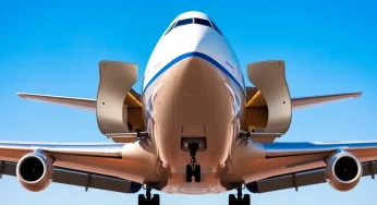Trump Accepts Luxury Boeing 747-8 from Qatar as Temporary Air Force One