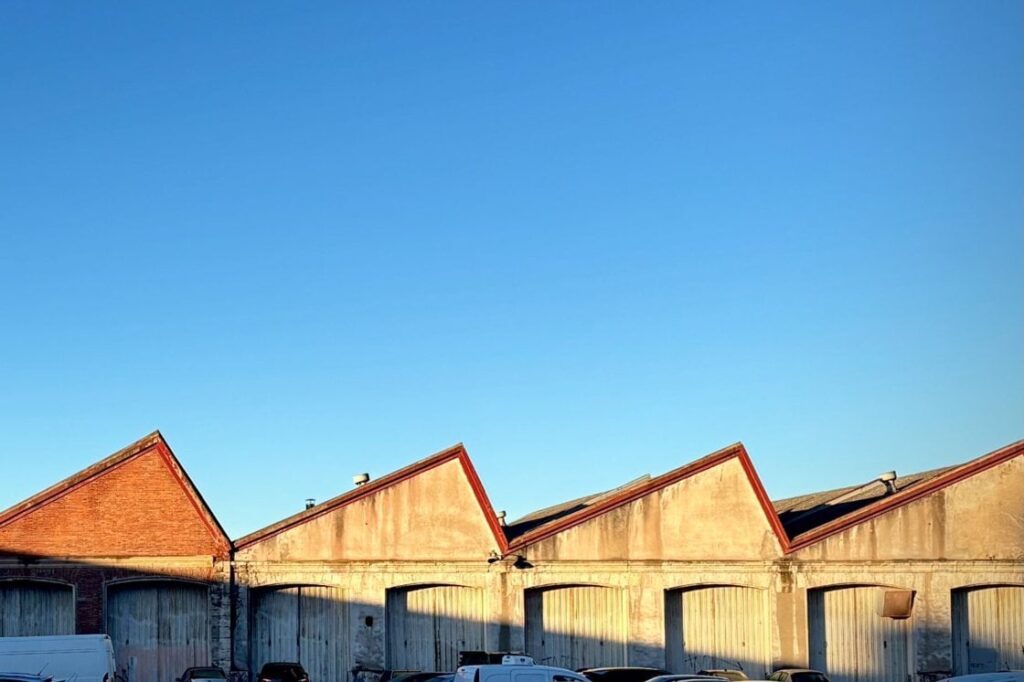 Warehouse buildings with loading doors